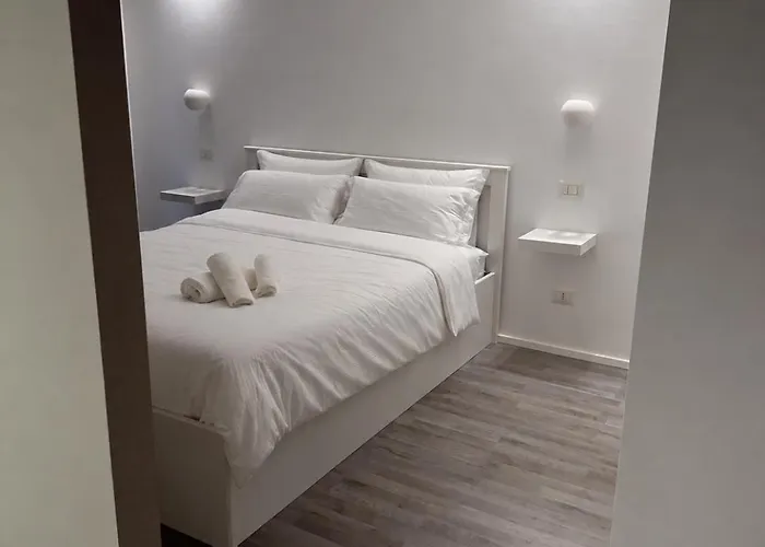 Cozy Design In Porta Maggiore. Apartment Rom